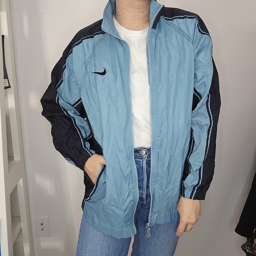 Old School Nike Windbreaker